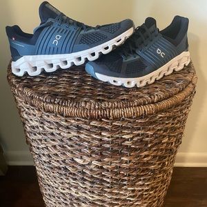 Men’s On Running Cloudswift- Size 10